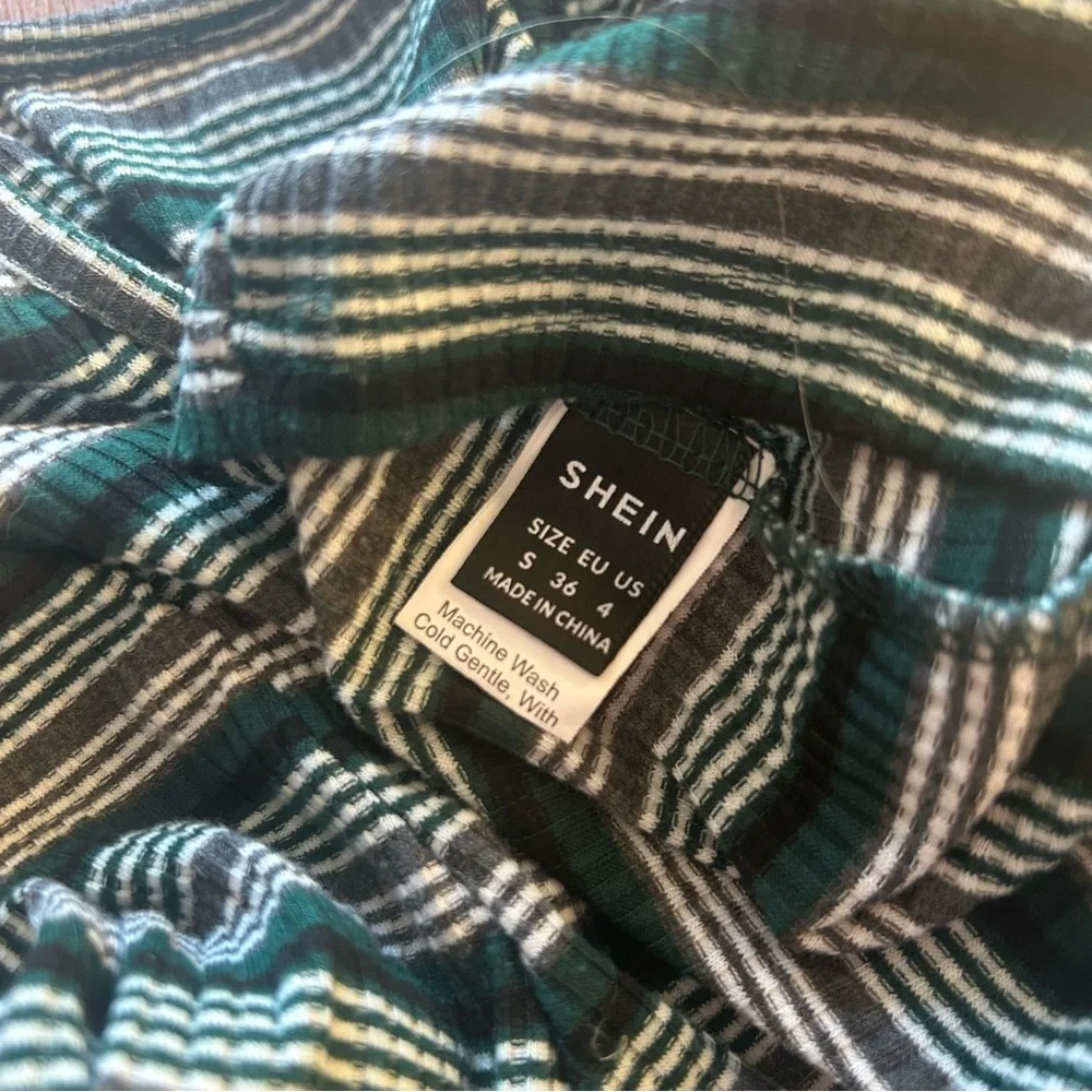 striped tee! - Picture 2 of 3